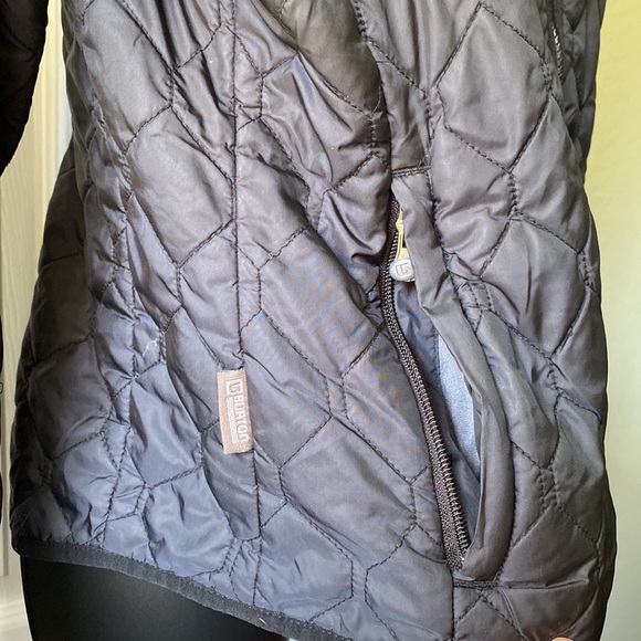 Burton Lightweight Quilted Jacket - Picture 3 of 10